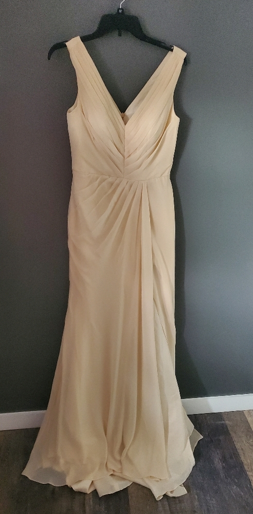 Never worn bridesmaids dress
